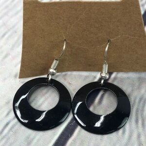 5/$25 80’a 90’s black open hoop small dangle shiny